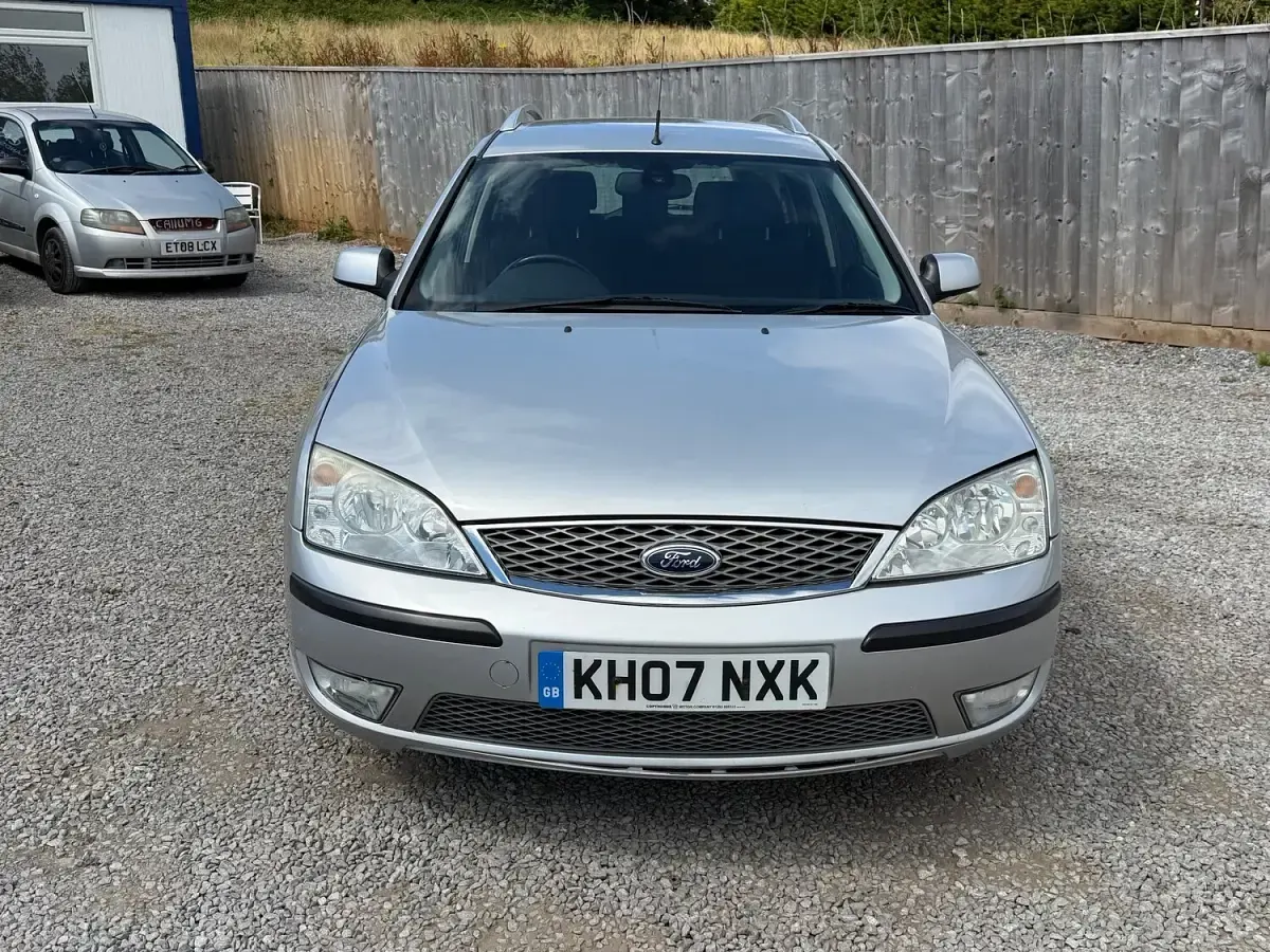 Used Ford Mondeo 2007 Silver Estate