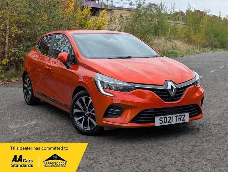 Orange Used 2021 Renault Clio V Iconic Hatchback | £9,750 (Fair price) - Image 1/4