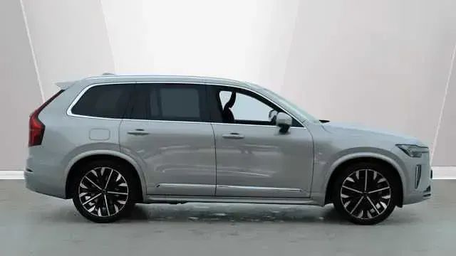 Used Volvo XC90 Ultra 250 HP (183 kW) 2025 SUV