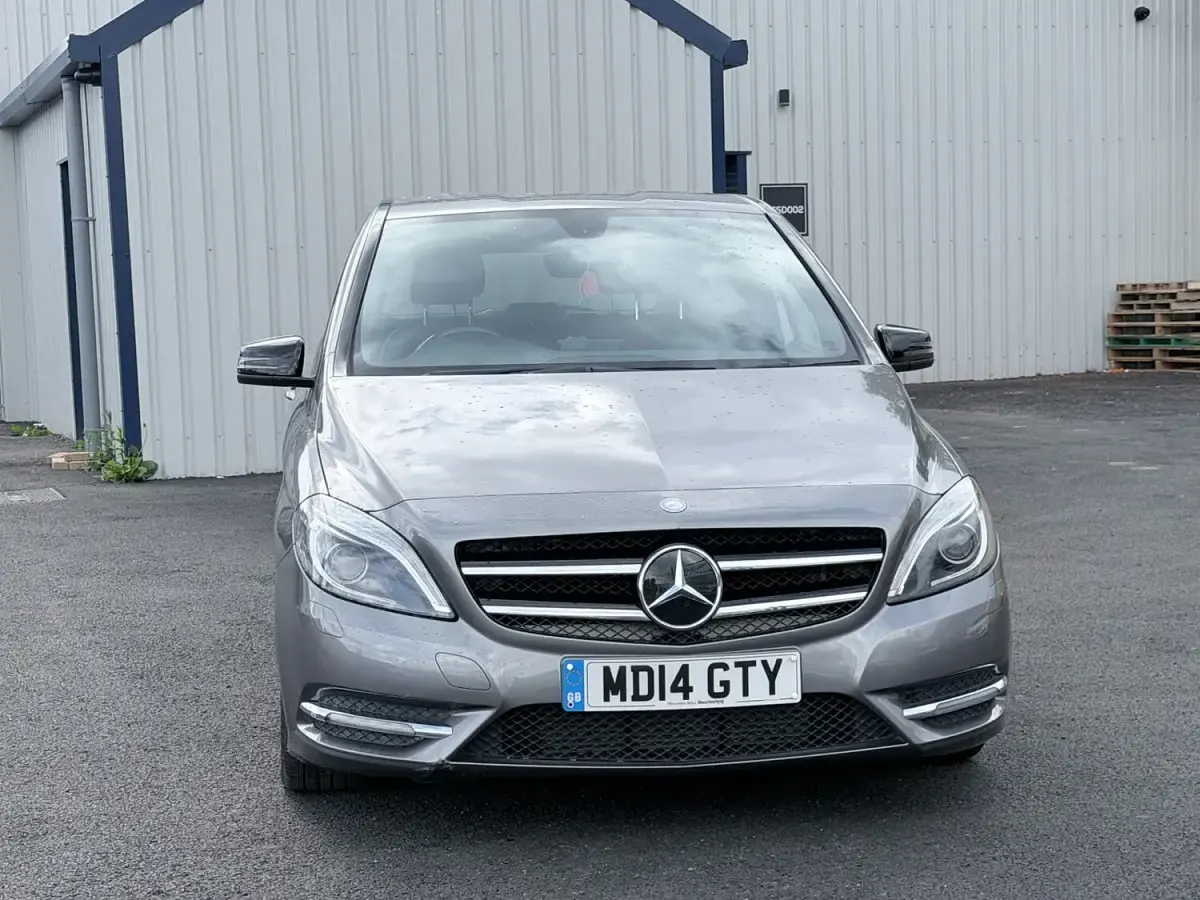 Used Mercedes B200 2014 Grey Hatchback