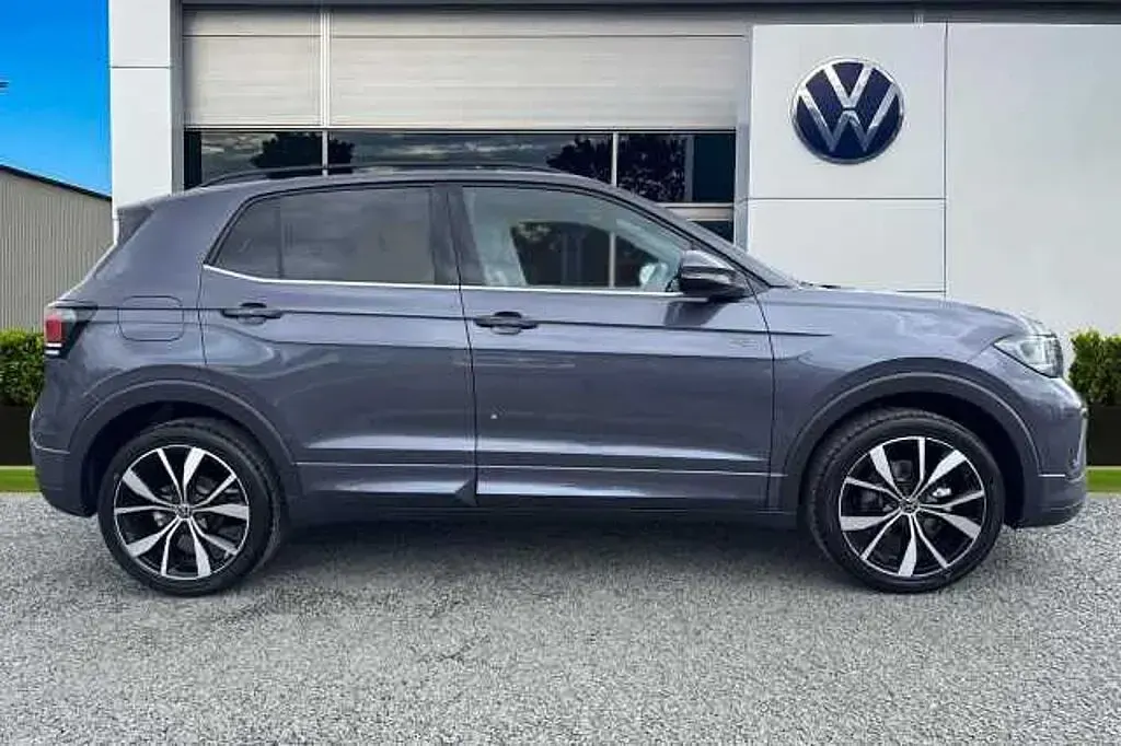 Ny VW T-Cross R-line 115 HK (84 kW) 2026 Vit SUV