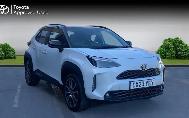 Used Toyota Yaris Hybrid Sport 116 HP (85 kW) 2023 Estate