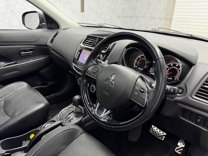 Used Mitsubishi ASX 147 HP (108 kW) 2017 Grey SUV