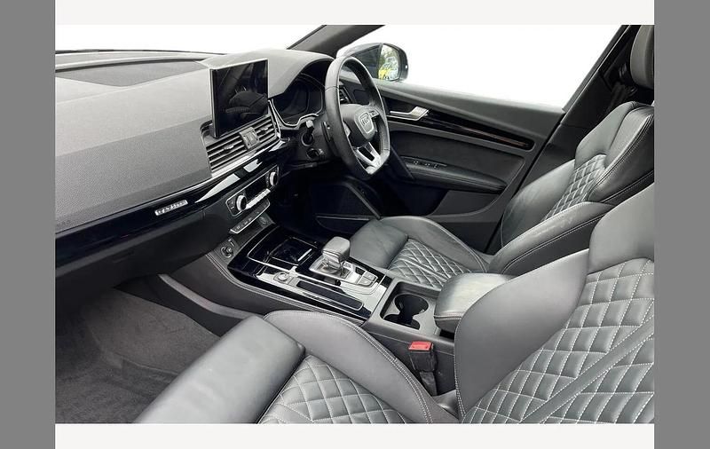 Used Audi Q5 Sportback Advanced 265 HP (194 kW) 2022 Blue SUV