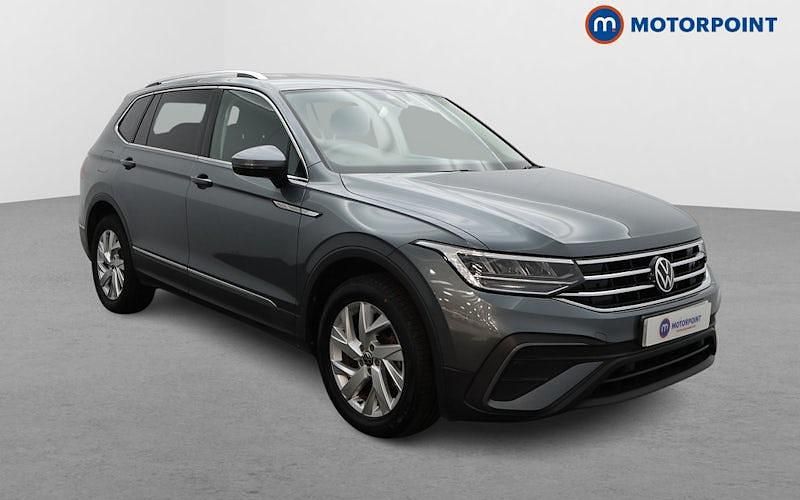 Used 2024 VW Tiguan Allspace Life SUV | £21,999 (Good price) - Image 1/4