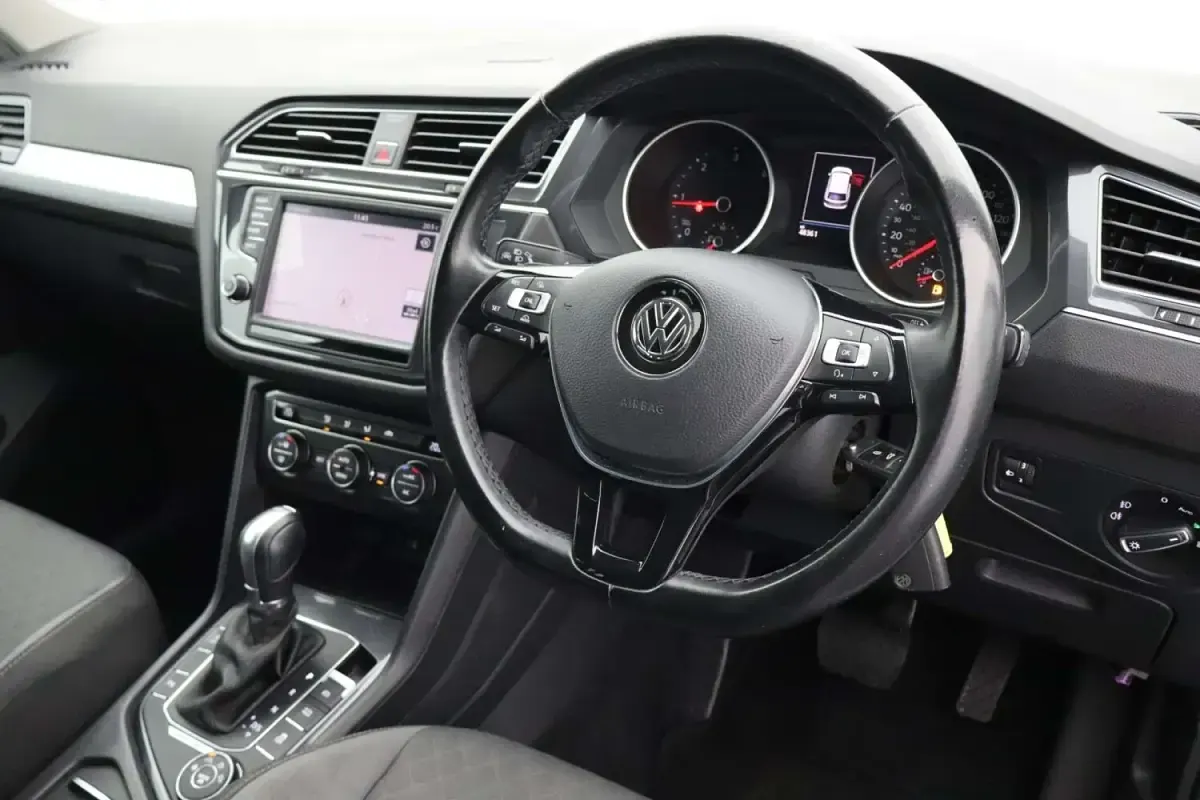 Used VW Tiguan SE 150 HP (110 kW) 2017 White SUV