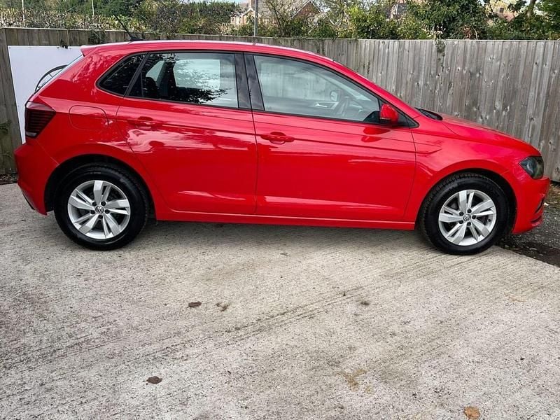 Used VW Polo Edition 65 HP (47 kW) 2019 Red Hatchback