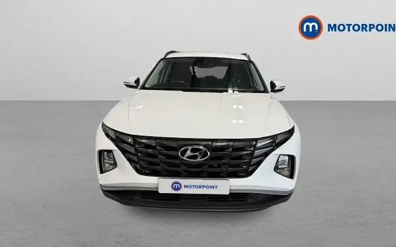 Used Hyundai Tucson SE 150 HP (110 kW) 2023 White SUV