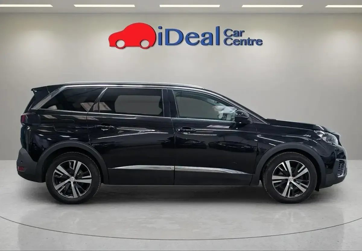 Used Peugeot 5008 Allure 130 HP (95 kW) 2019 Black SUV