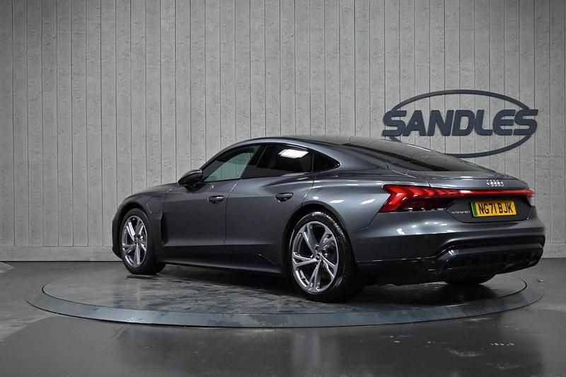 Used Audi e-tron GT quattro Comfort 389 kW (530 HP) 2021 Grey Sedan