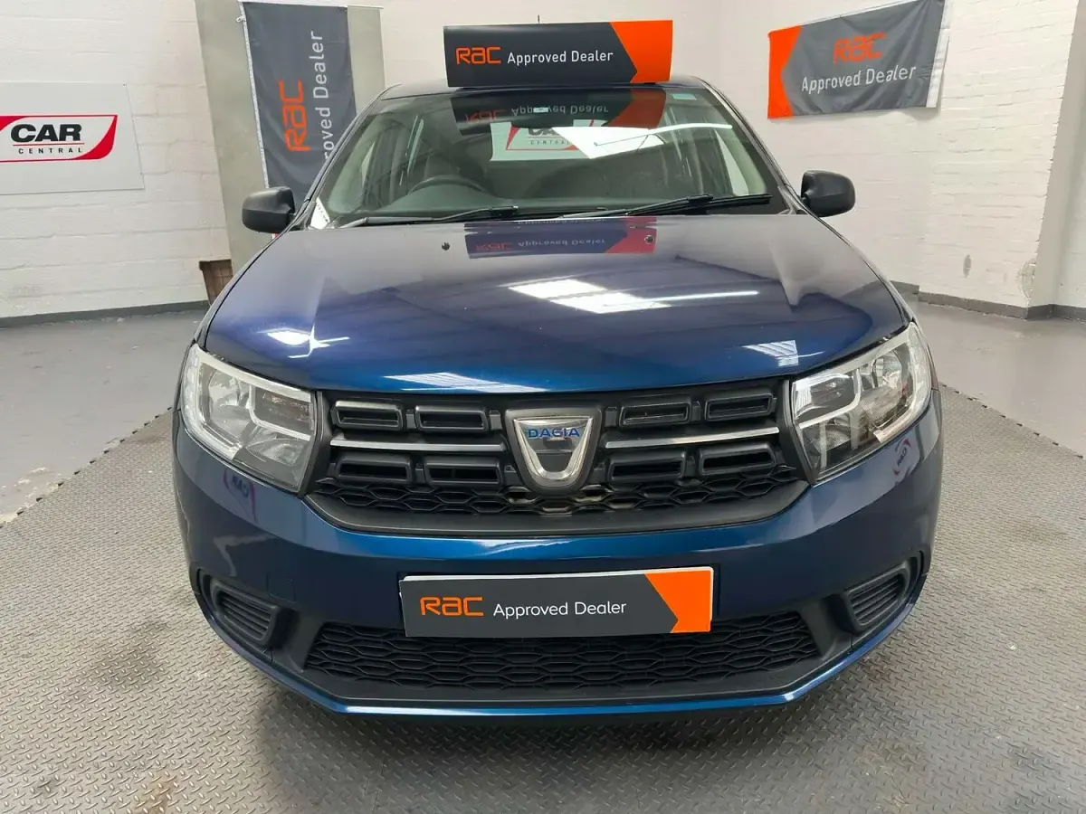 Used Dacia Sandero Ambiance 2018 Blue Hatchback