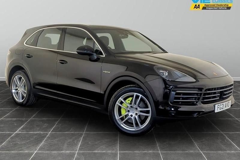 Used 2021 Porsche Cayenne S E-Hybrid SUV | £41,495 (Super price) - Image 1/1