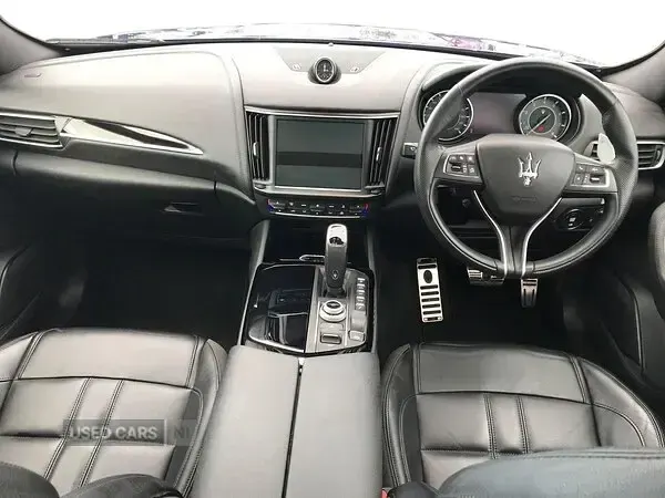 Used Maserati Levante GT 330 HP (242 kW) 2023 Blue SUV