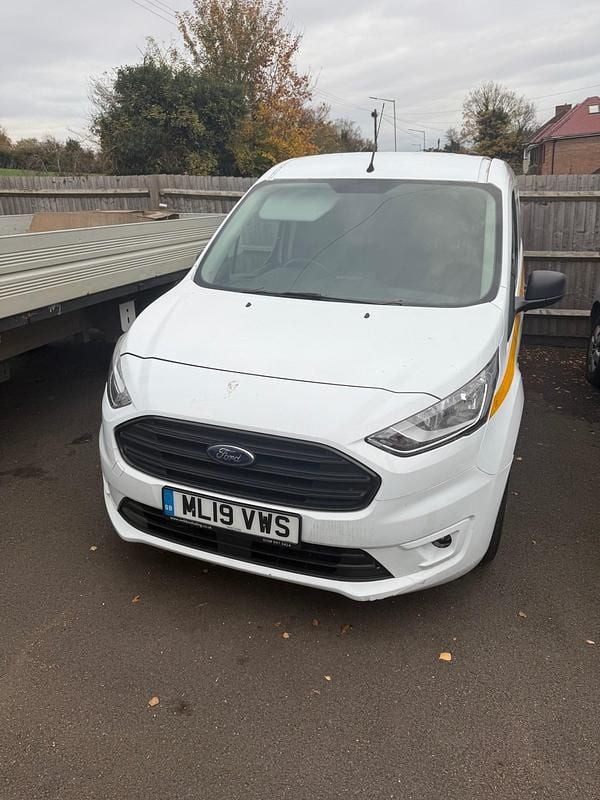White Used 2019 Ford Transit Connect Trend MPV | £7,500 (Super price) - Image 1/4