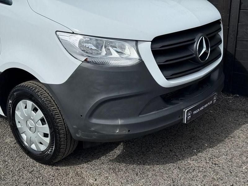 Begagnad Mercedes Sprinter Premium 2023 Vit Van