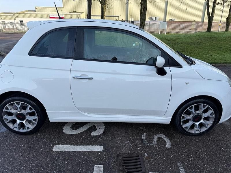Used Fiat 500 S 85 HP (62 kW) 2013 White Hatchback