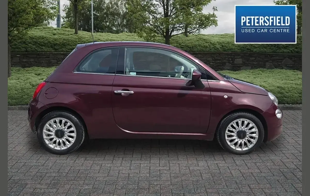 Used Fiat 500 Lounge 69 HP (50 kW) 2019 Red Hatchback