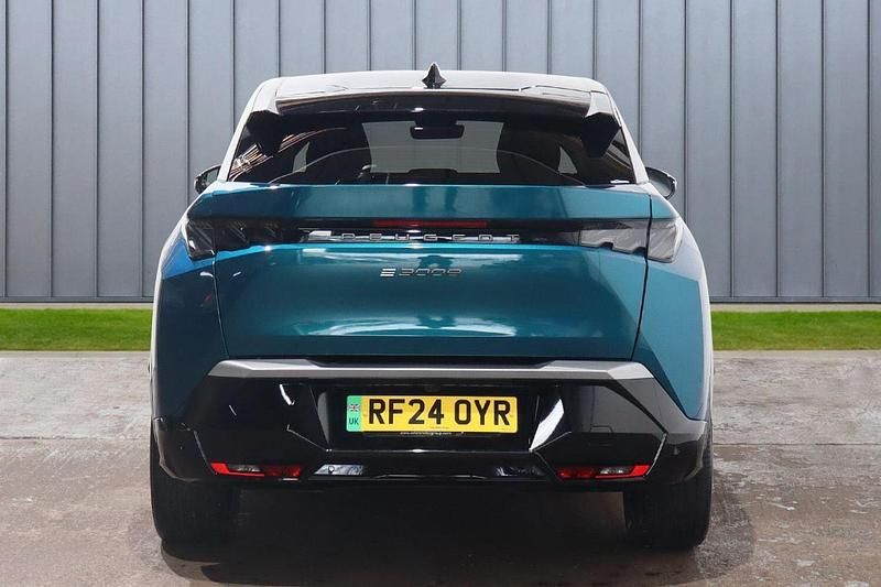 Used Peugeot e-3008 GT 152 kW (207 HP) 2024 Blue SUV