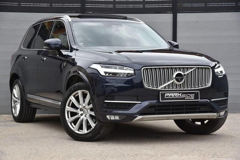 Blue Used 2016 Volvo XC90 Inscription SUV | £18,495 (Fair price) - Image 1/4