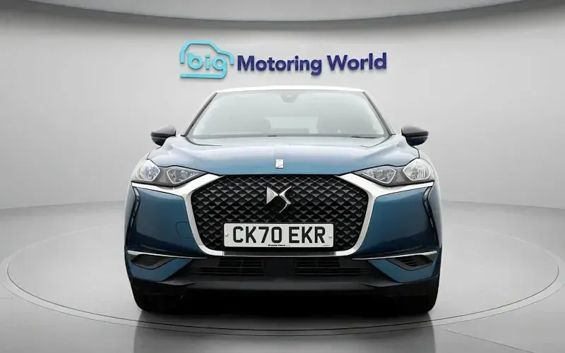 Used DS Automobiles DS3 Prestige 102 HP (75 kW) 2020 Blue Hatchback