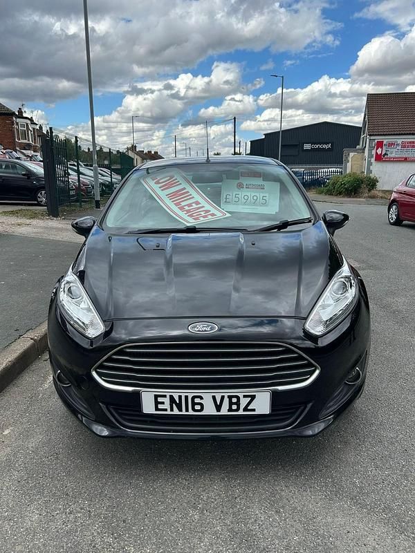 Used Ford Fiesta Zetec 2016 Black Hatchback
