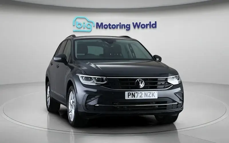 Used VW Tiguan Life 245 HP (180 kW) 2022 Grey SUV