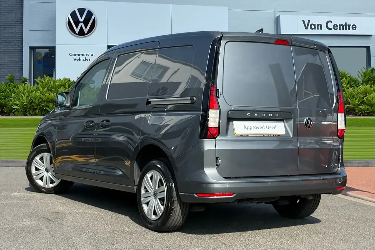 Used VW Caddy 122 HP (89 kW) 2025 Grey MPV