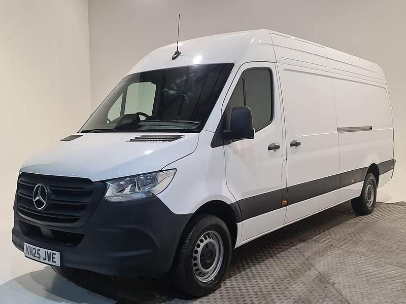 Used Mercedes Sprinter 150 HP (110 kW) 2025 White Van