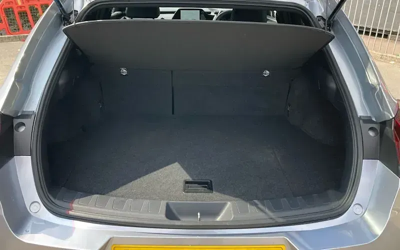 Used Lexus UX Sport Design Packet 199 HP (146 kW) 2025 Silver SUV