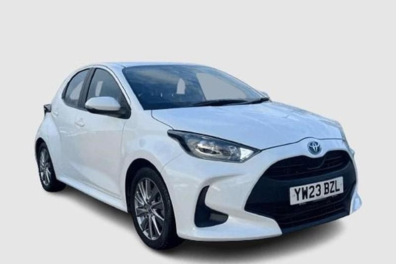 Used Toyota Yaris Hybrid 116 HP (85 kW) 2023