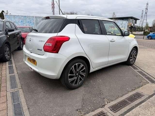 Usado Suzuki Swift SZ-L 83 HP (61 kW) 2021 Branco Citadino