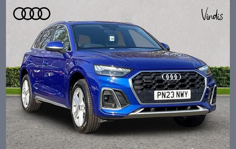 Used Audi Q5 S-Line 200 HP (147 kW) 2023 Blue SUV