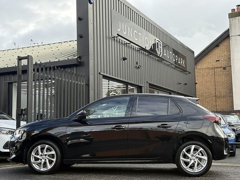 Used Vauxhall Corsa SRi 100 HP (73 kW) 2020 Black Hatchback