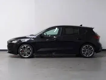 Used Ford Focus ST-Line X 155 HP (114 kW) 2023 Black Hatchback