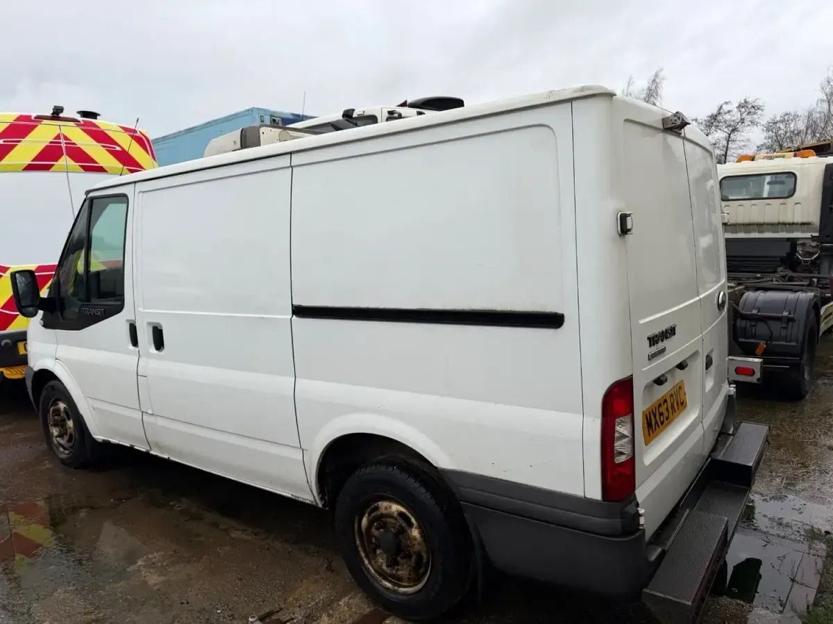 Begagnad Ford Transit 125 HK (91 kW) 2013 Vit Van