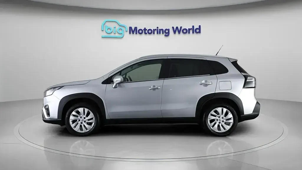 Usado Suzuki SX4 S-Cross 129 HP (94 kW) 2024 Prateado SUV