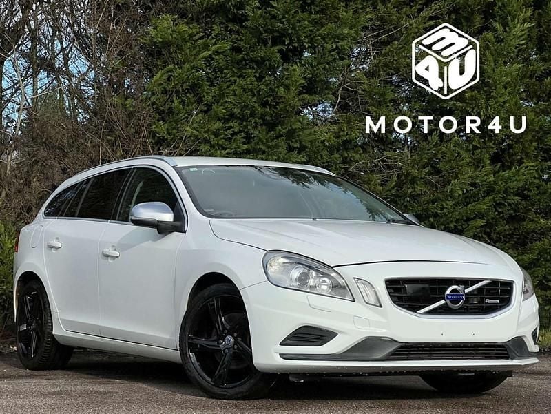 Used Volvo V60 R-Design 190 HP (139 kW) 2012 White Estate