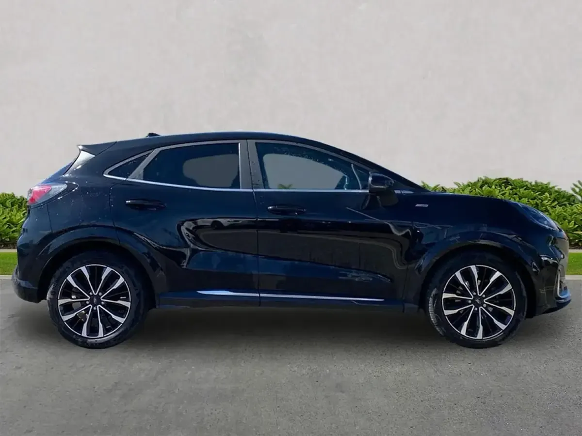 Używany Ford Puma ST-Line 155 KM (114 kW) 2023 Czarny SUV