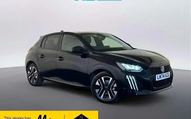 Used Peugeot 208 Allure 101 HP (74 kW) 2024 Hatchback