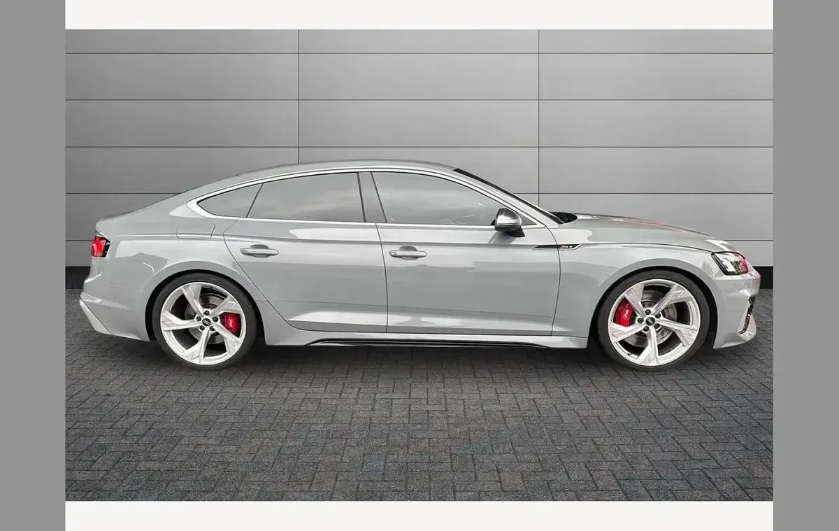 Usado Audi RS5 Design 450 CV (330 kW) 2022 Gris Coupe
