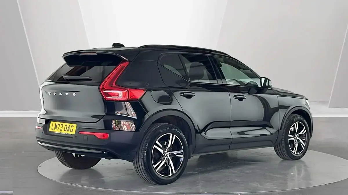 Used Volvo XC40 Plus 161 HP (118 kW) 2024 SUV