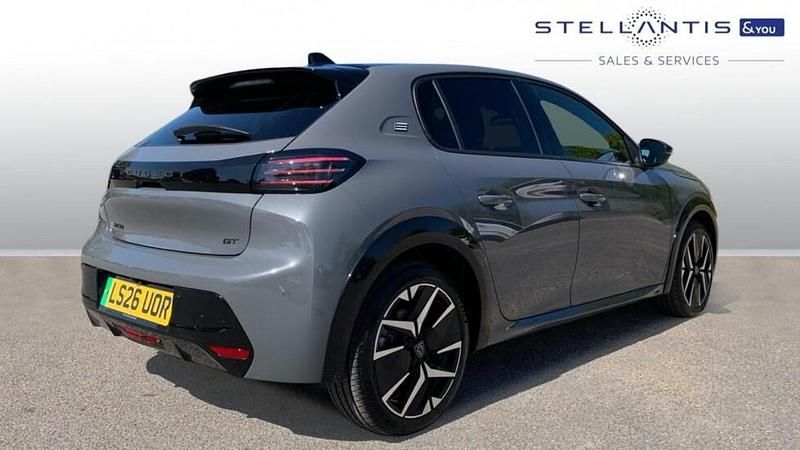 Nouă Peugeot e-208 GT 113 kW (154 CP) 2026 Gri Hatchback