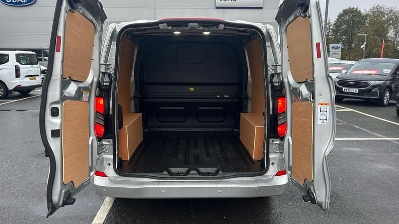 Used Ford Transit Custom Limited 232 HP (170 kW) 2025 Van