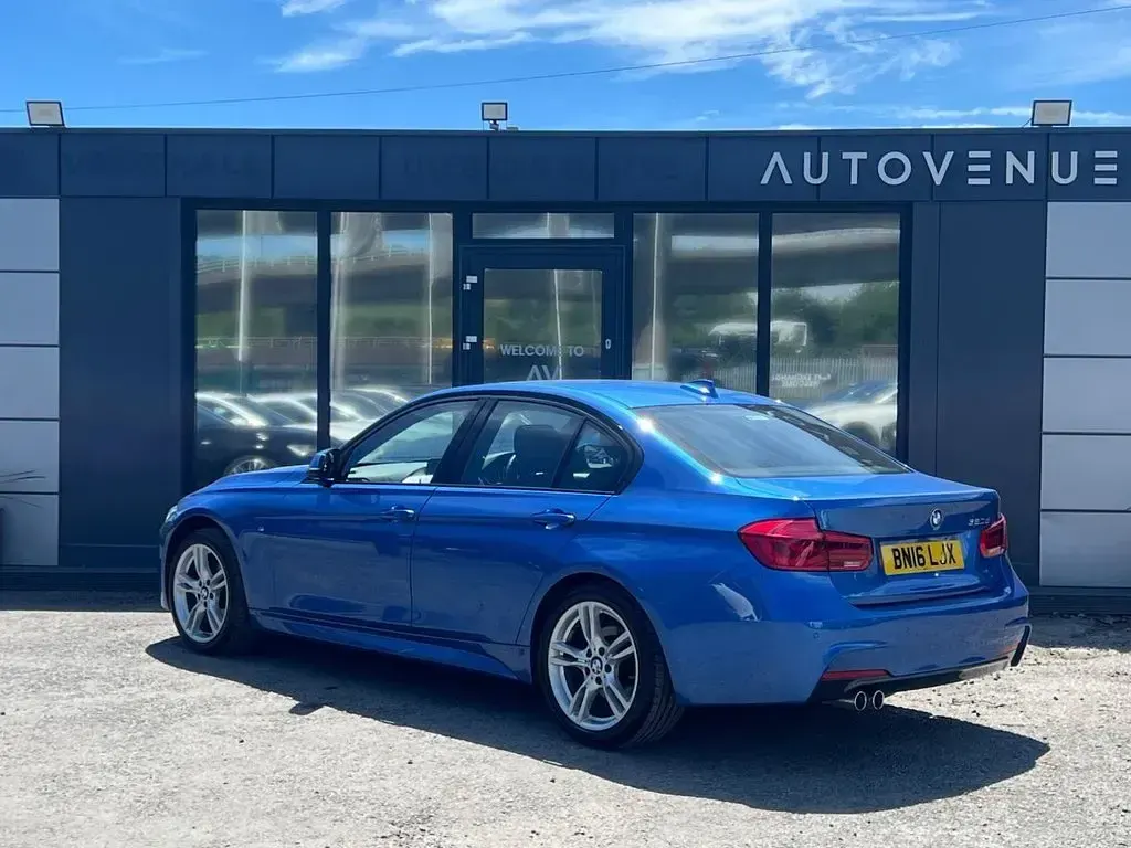 Used BMW 320 M Sport 190 HP (139 kW) 2016 Blue Sedan