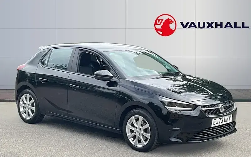 Used Vauxhall Corsa Design Edition 101 HP (74 kW) 2023 Hatchback