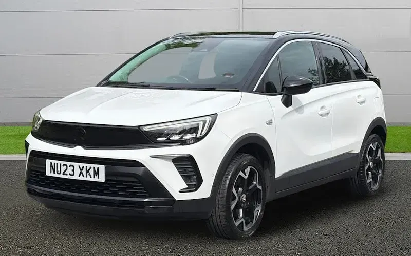 Used Vauxhall Crossland Ultimate 131 HP (96 kW) 2023 White SUV