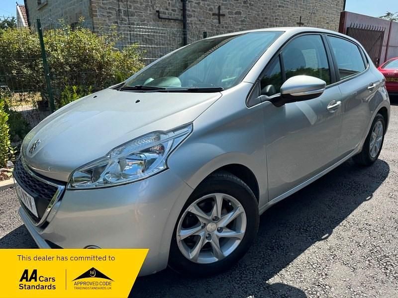 Silver Used 2015 Peugeot 208 Active Hatchback | £3,495 (Good price) - Image 1/4