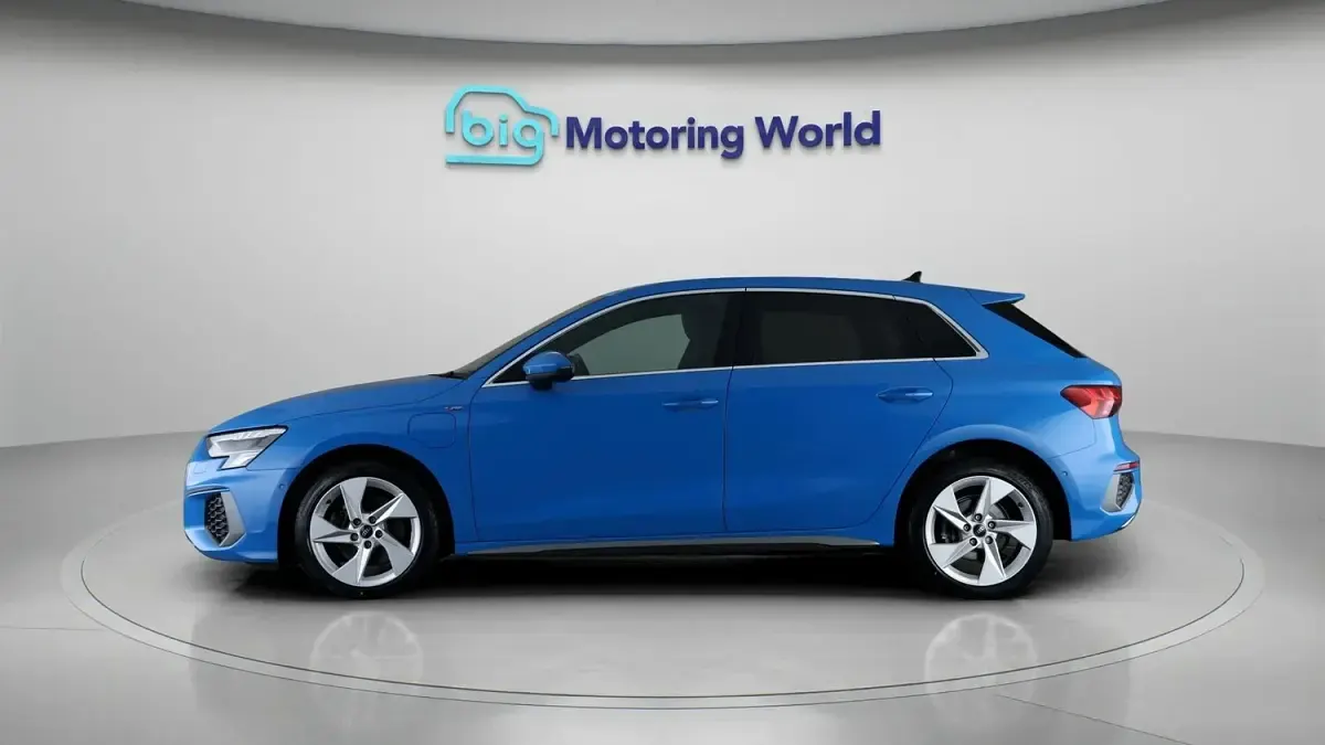 Used Audi A3 e-tron S-Line 2022 Blue Hatchback