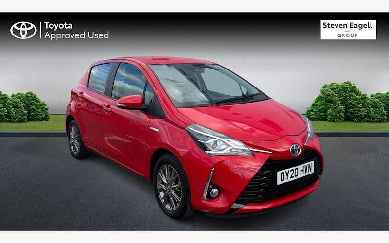 Used Toyota Yaris Hybrid 101 HP (74 kW) 2020 Hatchback