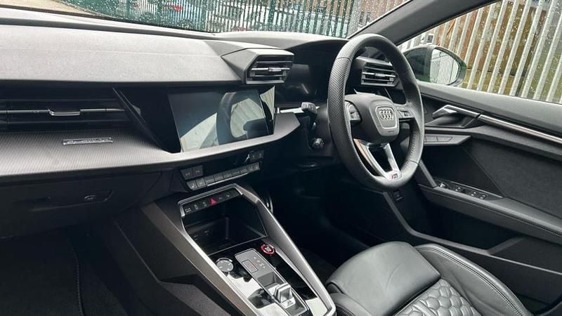 Used Audi RS3 Comfort 400 HP (294 kW) 2023 Green Sedan